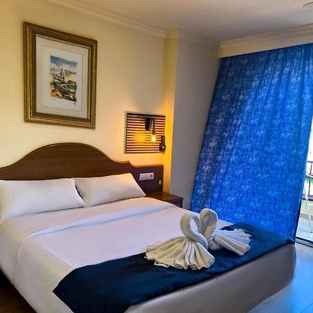Hotel Portofino By Insidehome Empuriabrava Εξωτερικό φωτογραφία