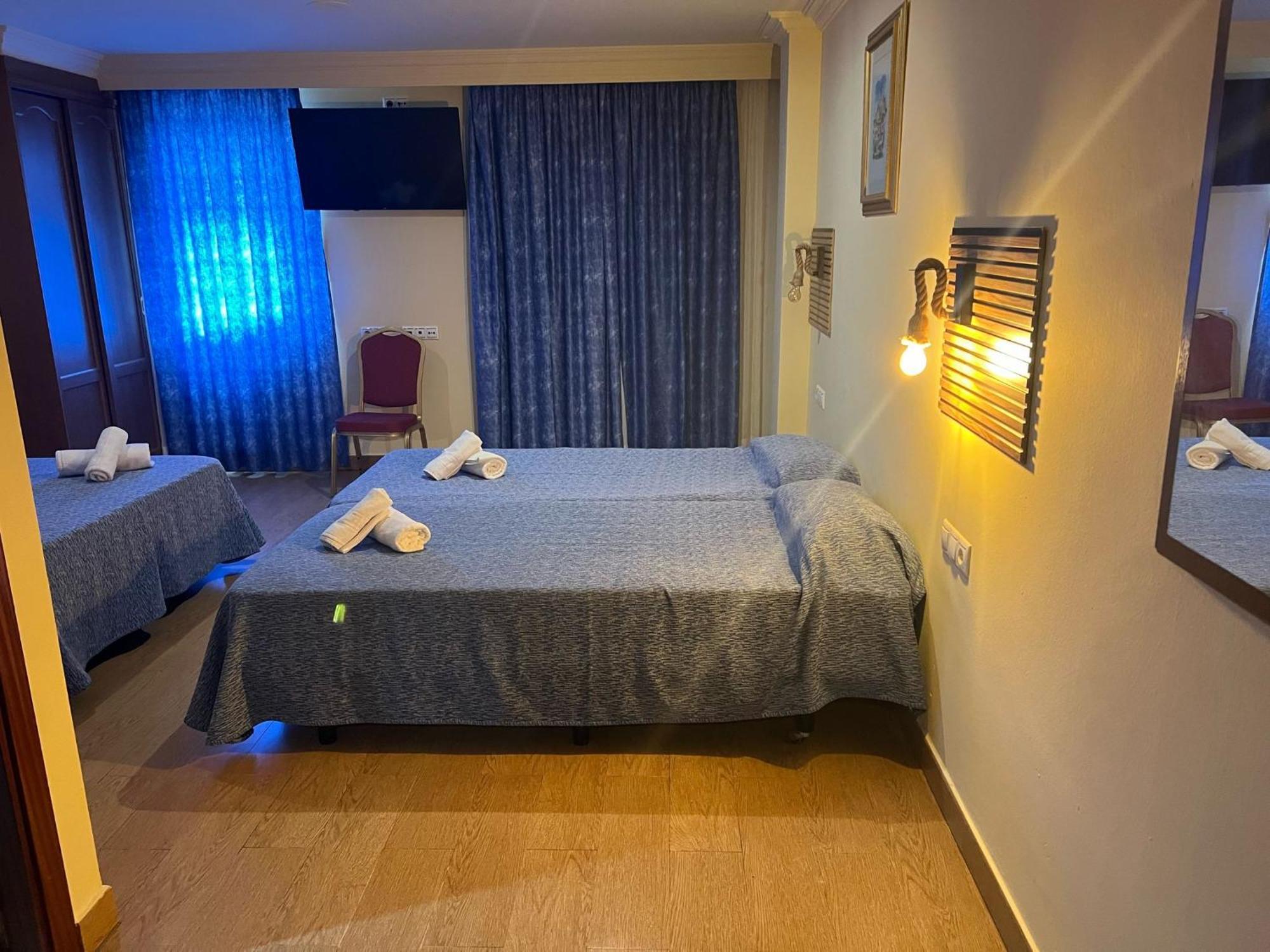 Hotel Portofino By Insidehome Empuriabrava Εξωτερικό φωτογραφία