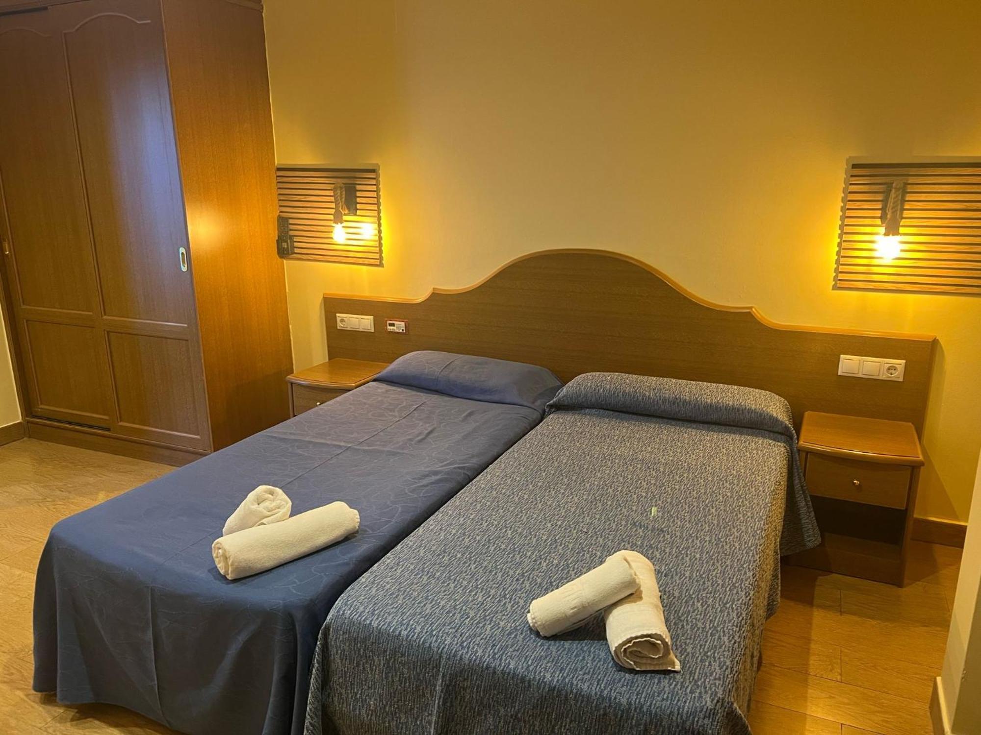 Hotel Portofino By Insidehome Empuriabrava Εξωτερικό φωτογραφία
