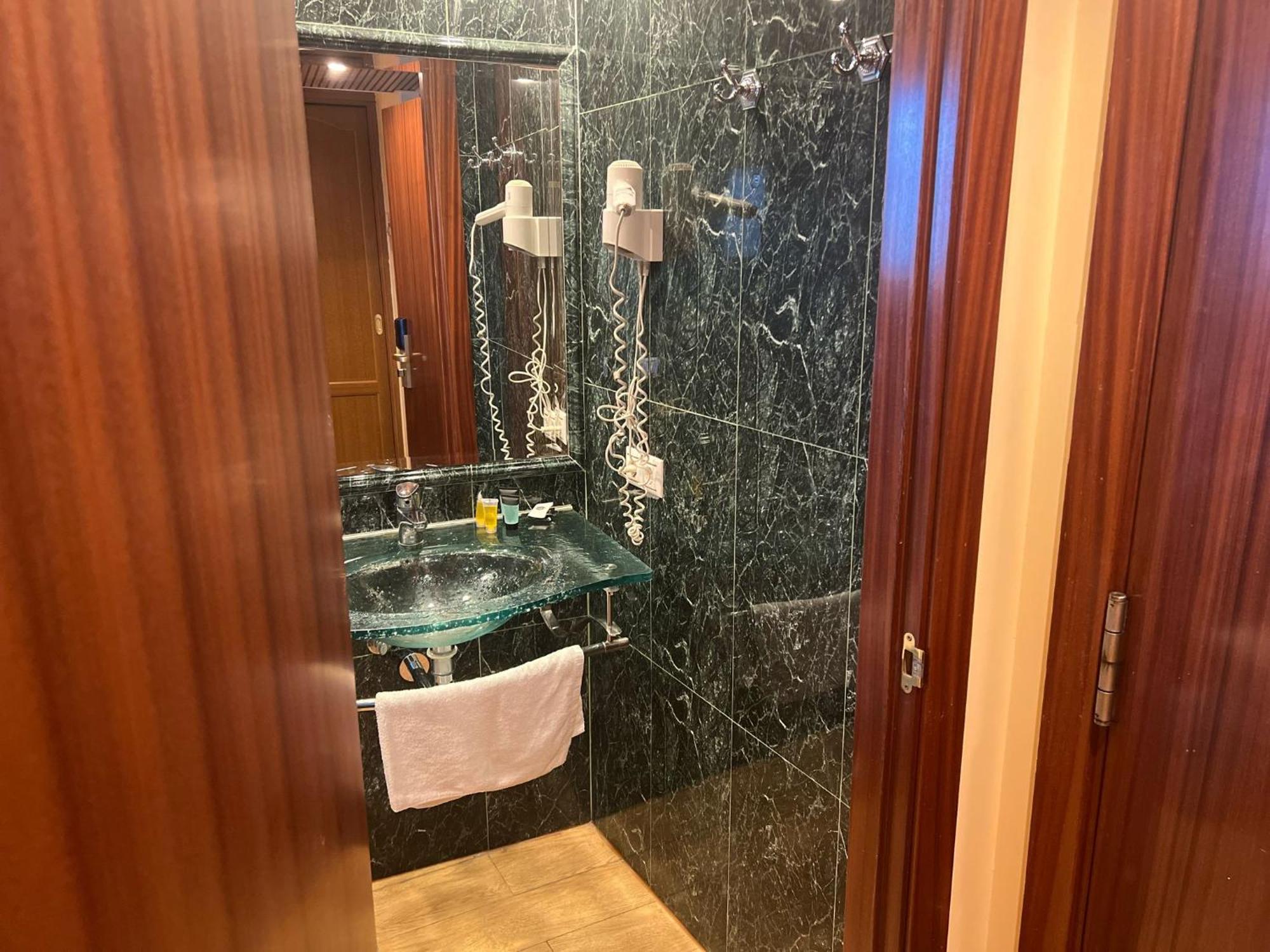 Hotel Portofino By Insidehome Empuriabrava Εξωτερικό φωτογραφία