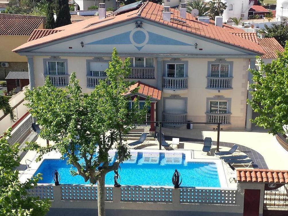 Hotel Portofino By Insidehome Empuriabrava Εξωτερικό φωτογραφία